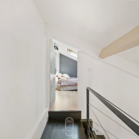 De Lila , Vieux Mas En Pierres Avec Piscine *