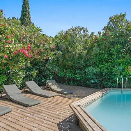 Villa De Lila , Vieux Mas En Pierres Avec Piscine Hyères