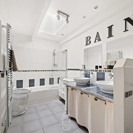 De Lila , Vieux Mas En Pierres Avec Piscine Villa Hyères