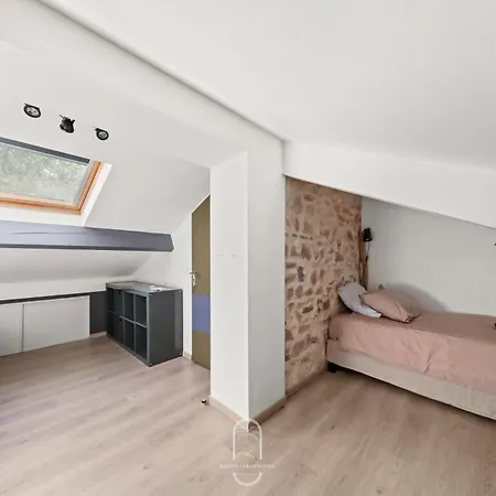 Villa De Lila , Vieux Mas En Pierres Avec Piscine Hyères