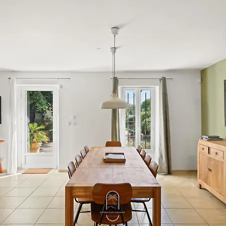 De Lila , Vieux Mas En Pierres Avec Piscine Villa