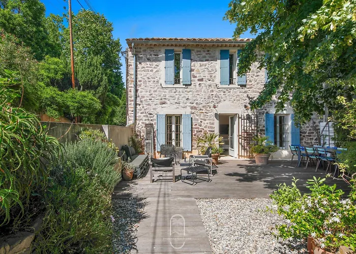 Villa De Lila , Vieux Mas En Pierres Avec Piscine