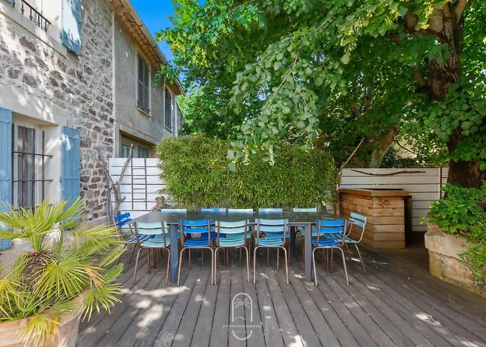 De Lila , Vieux Mas En Pierres Avec Piscine Villa Hyères