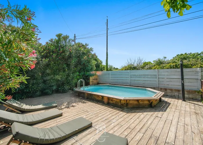 De Lila , Vieux Mas En Pierres Avec Piscine Villa Hyères